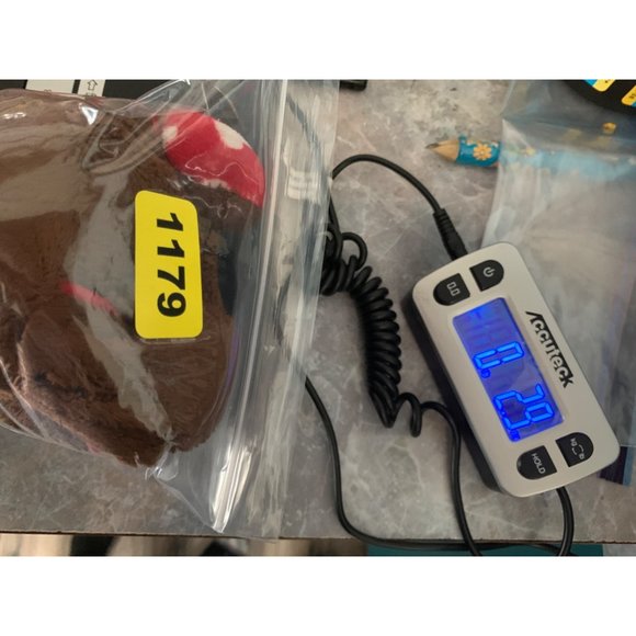 2016 Animal Adventures Brown Dog Red with White Hearts Paws Ears Plastic Eyes la - Picture 9 of 9